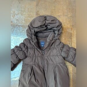 Baby Gap toddler 2T hooded puffer jacket